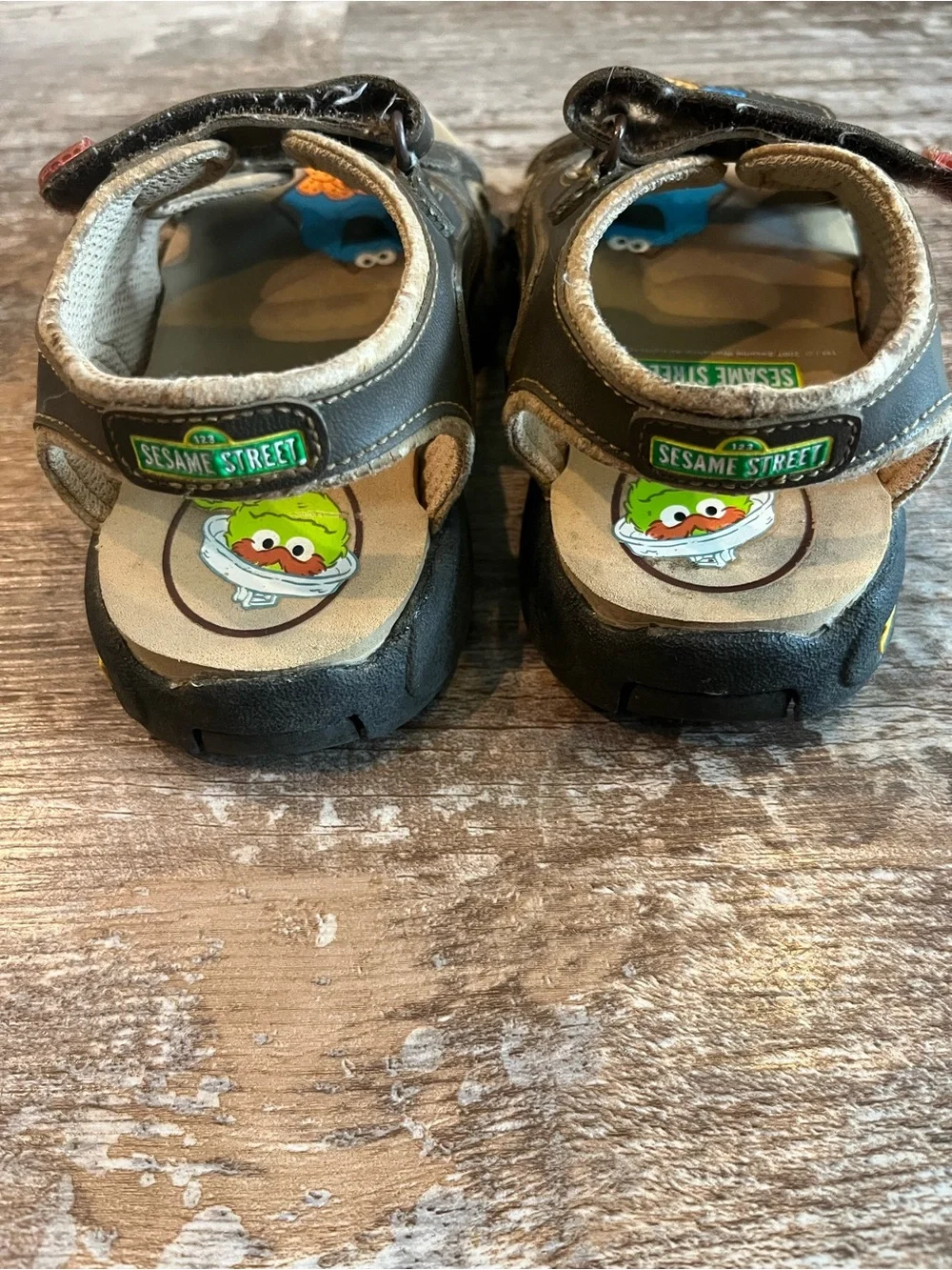 Y2K Kids Elmo Sandals